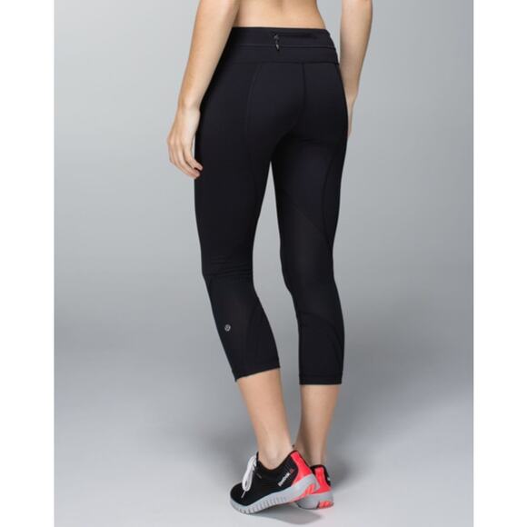 Lululemon Womens Run Inspire Crop II Luxtreme Leggings Zip Pocket Black Size 4 - Picture 1 of 11